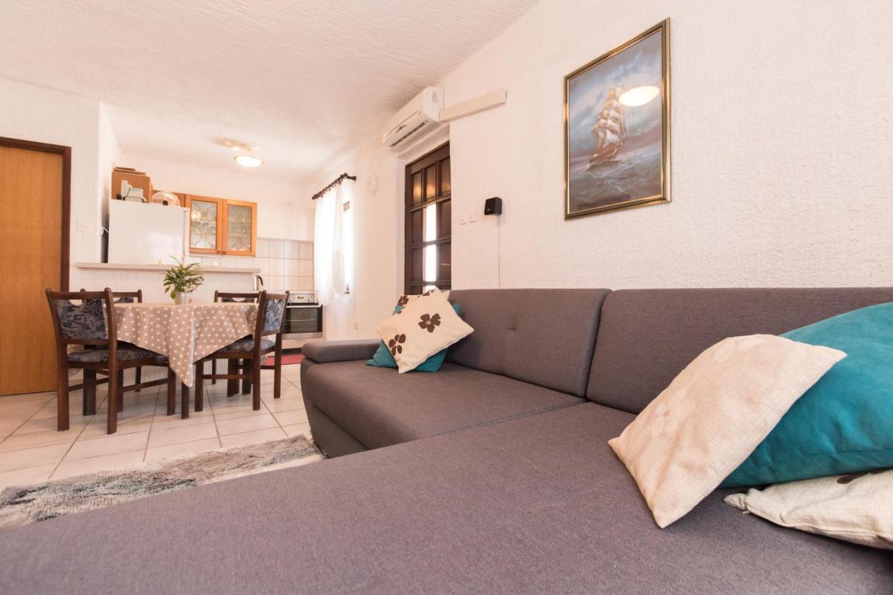 הוילה ויר Holiday House Tara מראה חיצוני תמונה