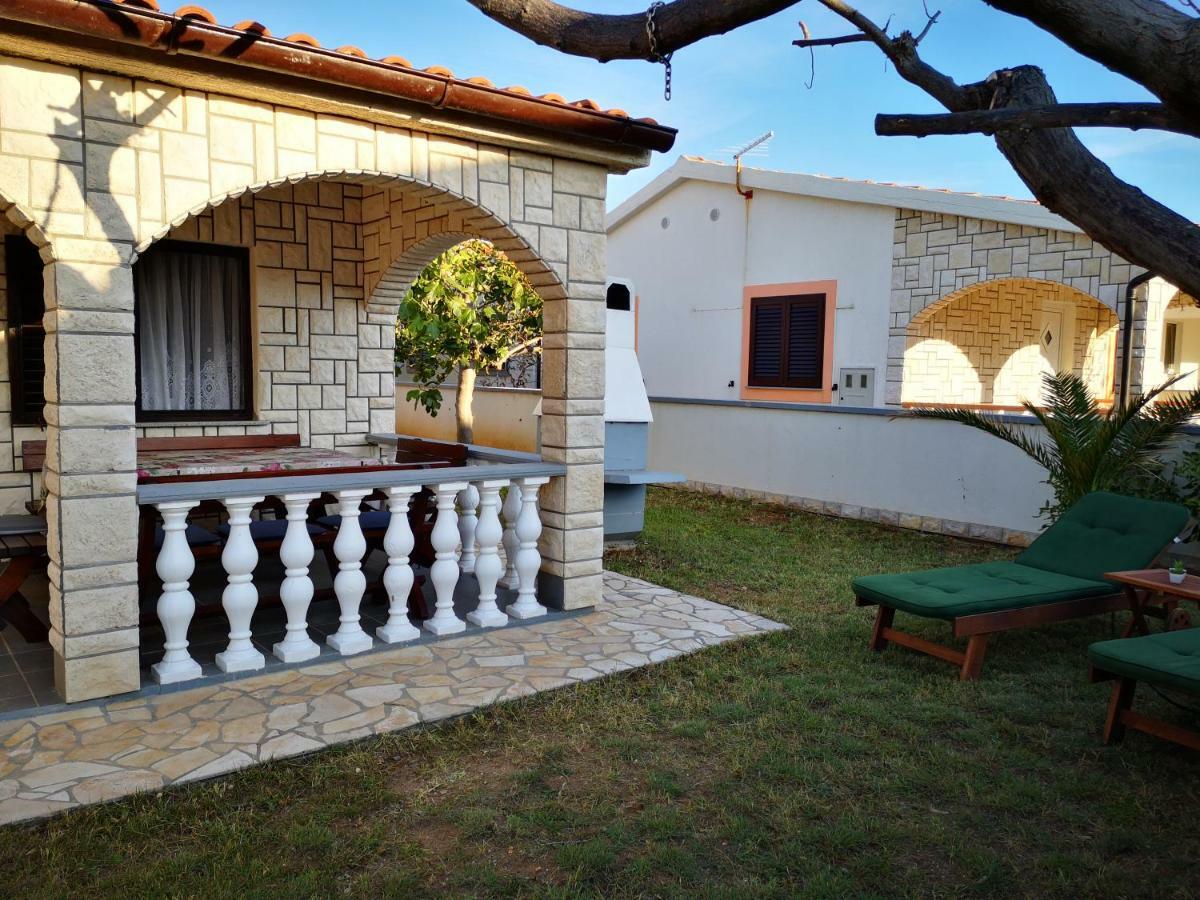 הוילה ויר Holiday House Tara מראה חיצוני תמונה
